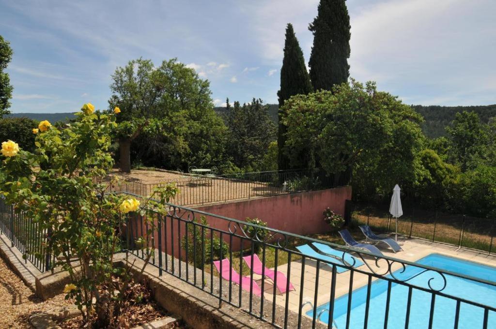 Appartement 3P Luberon Viens المظهر الخارجي الصورة